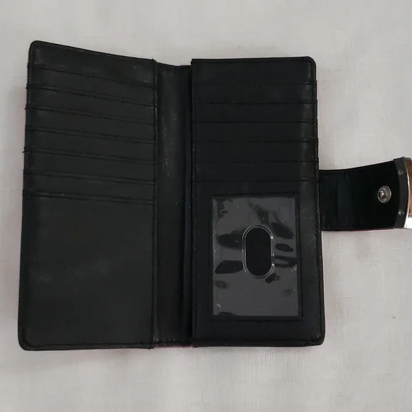 Pink Wallet - Picture 3 of 4